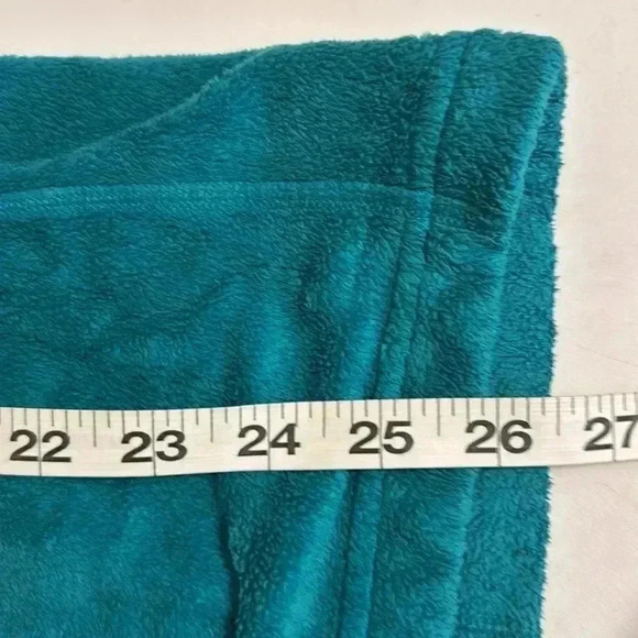 Obermeyer Women’s 3/4 Zip Fleece Pullover, Turquoise Blue, Medium - Picture 9 of 10